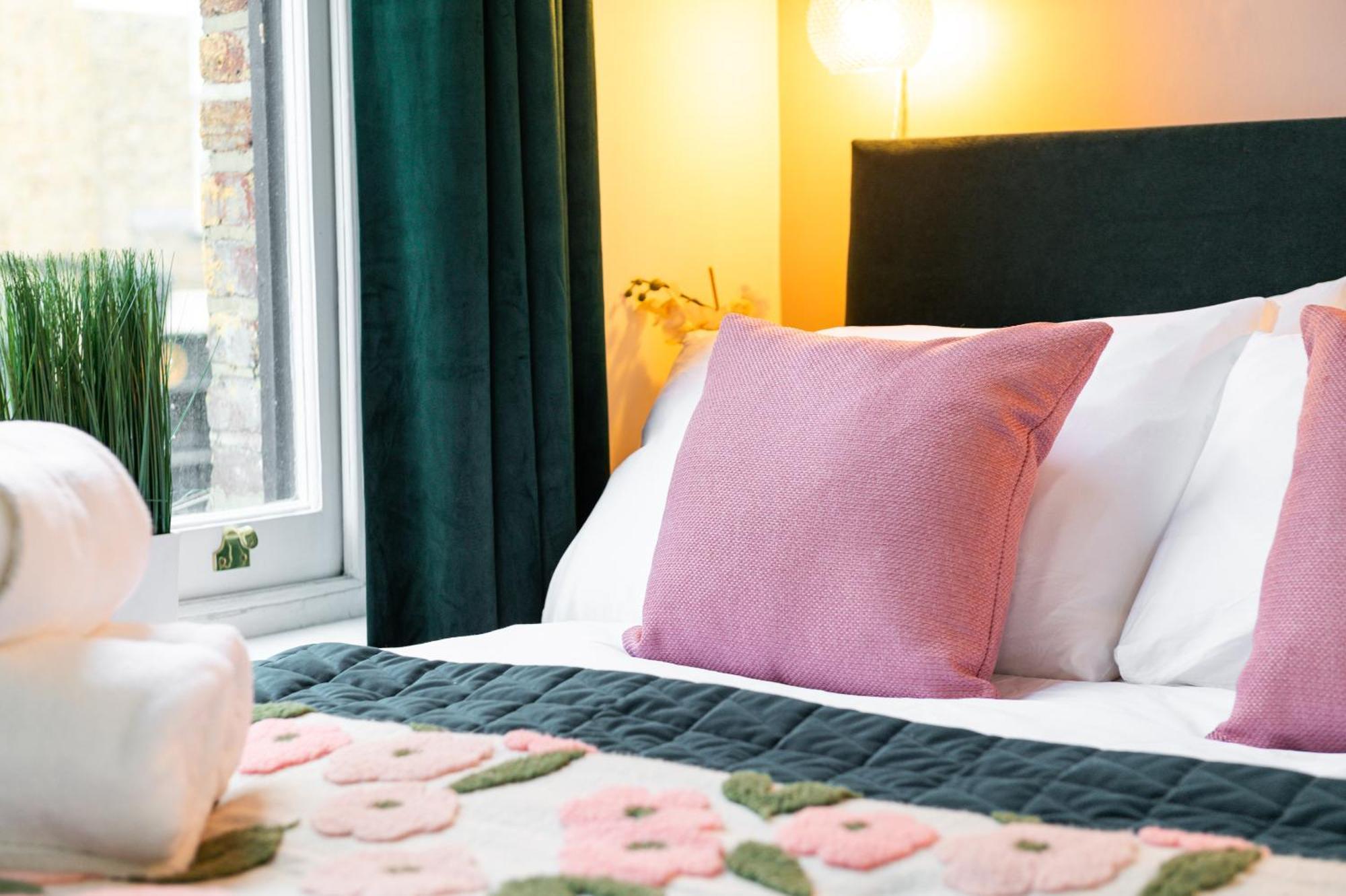 1Br Stylish Flat By Hostarahomes, Near Liverpool Street, Prime London Location, Sleeps Up To 4 المظهر الخارجي الصورة